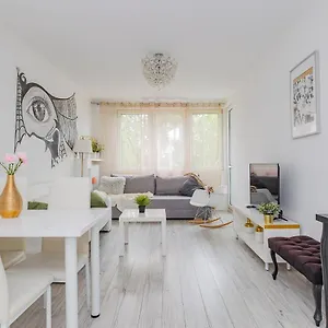Apartament Shortstaypoland Aleje Jerozolimskie, Warszawa