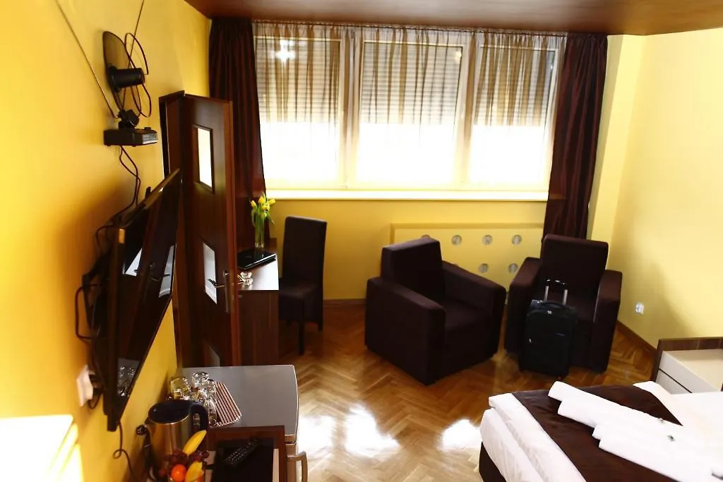Apartment Bed4City Grojecka Street